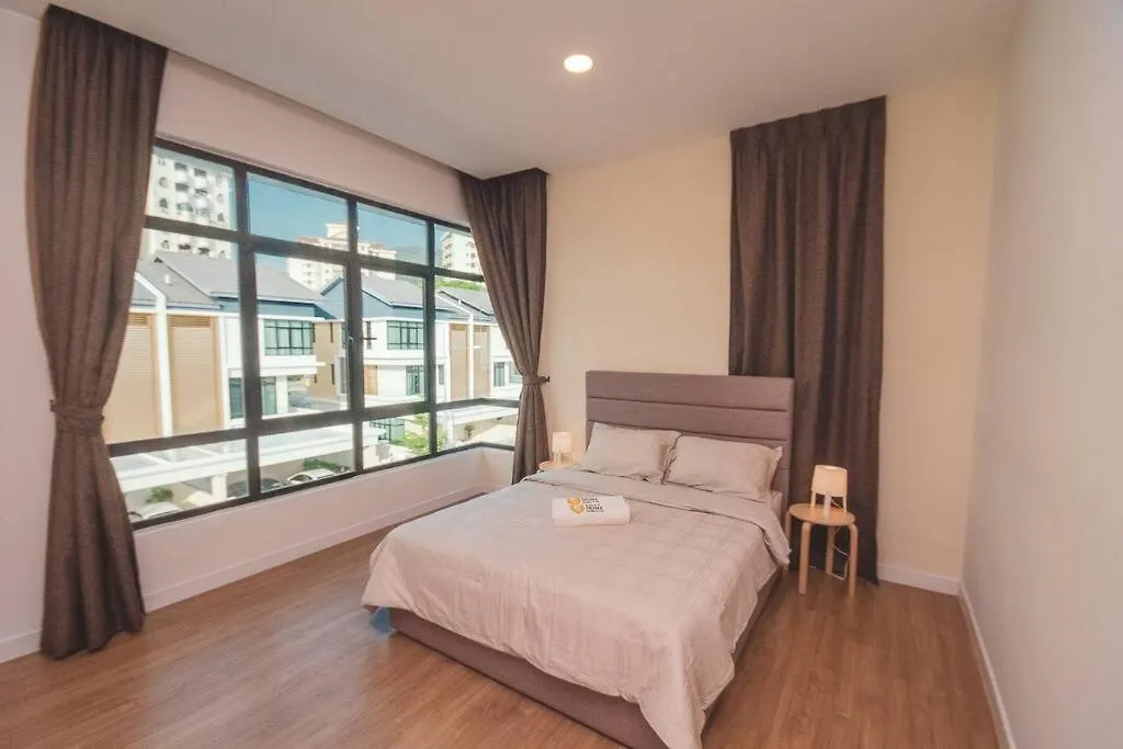 בית נופש הוילה Luxury 3-Sty Semi-D 5Br 5Bath@Batu Ferringhi 15Ppl